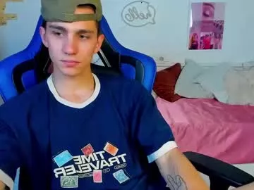 Offline frank_mooree on Chaturbate