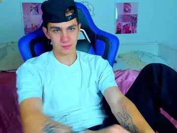 Offline frank_mooree on Chaturbate