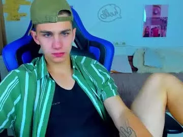 Offline frank_mooree on Chaturbate