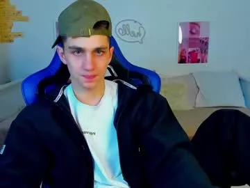 Offline frank_mooree on Chaturbate