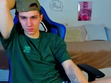 Offline frank_mooree on Chaturbate