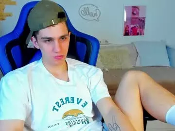 Offline frank_mooree on Chaturbate