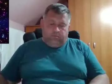 Offline freeboy80180 on Chaturbate