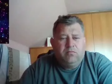 Offline freeboy80180 on Chaturbate