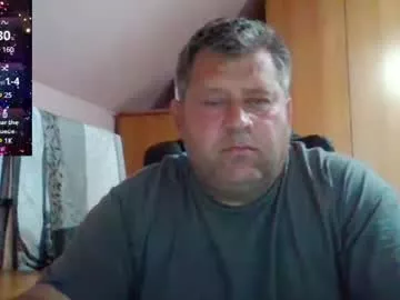 Offline freeboy80180 on Chaturbate