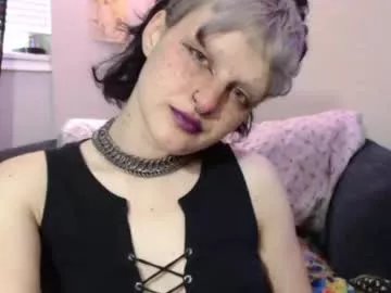 friskyflowers on Chaturbate
