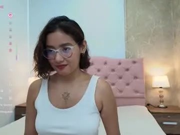 gabriela_vargas — Lovense Lush : Device that vibrates longer at your tips and gives me pleasures - Multi-Goal :  show cum #latina #cum #new #masturbation #feet
