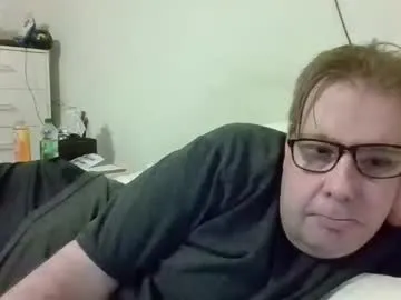 Offline garyg930 on Chaturbate