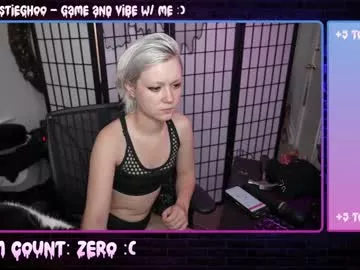 Offline ghostieghoo on Chaturbate