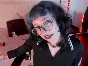 ghosty_doll on Chaturbate