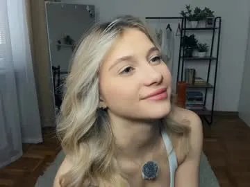 glossybabe_ — wish me luck  lovense work ! ... call me Cherry :) #18 #bigboobs #new #blonde #teen [6 tokens remaining]