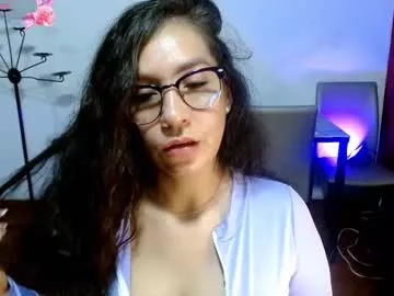 Offline goddessnahi on Chaturbate
