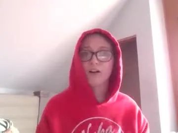 gooeypixie — Something small for my first time! [18 tokens remaining]