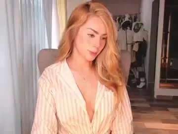 greyslopez on Chaturbate
