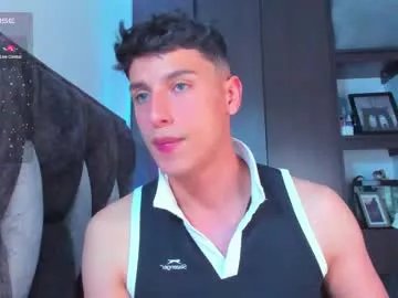 guy_twinks on Chaturbate