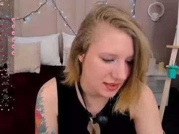 Offline haileyfoxy on Chaturbate