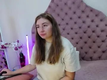 hazel_agata on Chaturbate