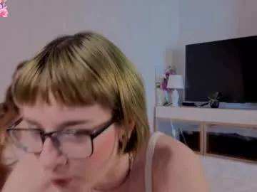 Freechat heathimogene on Chaturbate