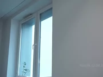 Offline hecola on Chaturbate