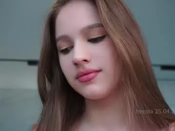 Offline hecola on Chaturbate