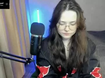 hell_hotline on Chaturbate