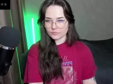 hell_hotline on Chaturbate