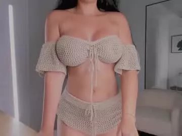 hevaenn on Chaturbate