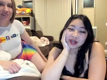 hiddenr0se on Chaturbate 
