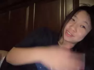 hiddenr0se on Chaturbate 