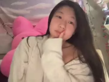 hiddenr0se on Chaturbate 