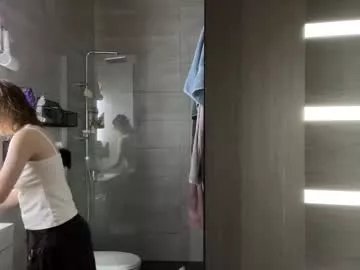 holydori on Chaturbate