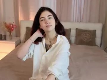 honeykadakia — Goal: Tease u sexually with my tongue!!!   RRARRWWR Today u and I are going on a date my dino! #bigboobs #shy #18 #cute #young [16 tokens remaining]