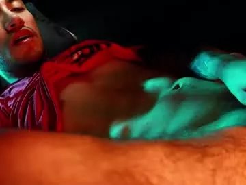 hotlatinking on Chaturbate