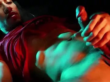 hotlatinking on Chaturbate