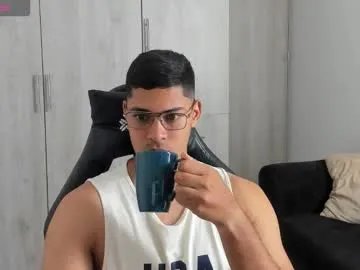 iamdylan777 on Chaturbate