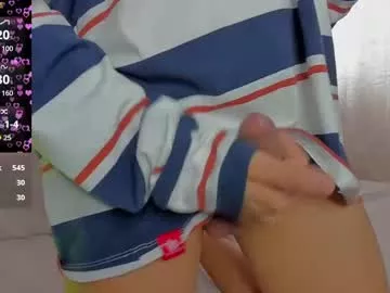 Offline iamjulian_ on Chaturbate