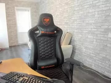 iliaskrislove on Chaturbate