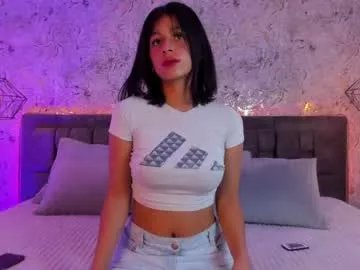 imkrystall on Chaturbate