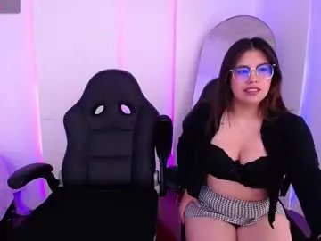 imvioleth — Imvioleth's room   #new  #18  #latina  #bigass  #lesbian