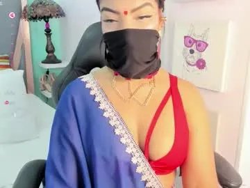 iniya_parul on Chaturbate