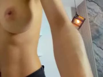 isabellamonet on Chaturbate