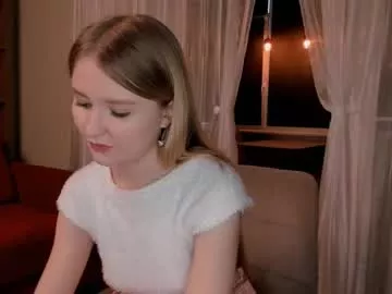 Offline isabellatorrance on Chaturbate