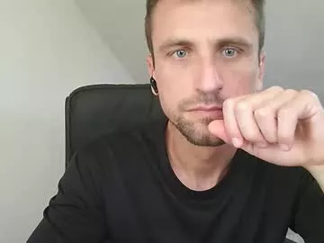 Offline italiano116116 on Chaturbate