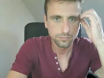 Offline italiano116116 on Chaturbate