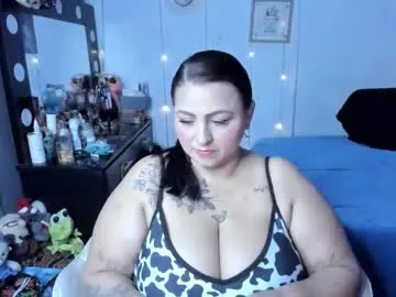 Offline ivonnee17_ on Chaturbate