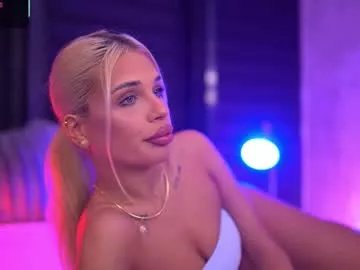 ivyrowa on Chaturbate