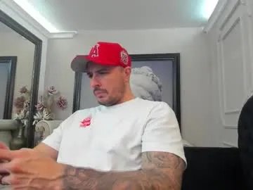 jakestone_1 — GOAL: full naked and dick play  [535 tokens remaining]  ! makeitrain only 33 tkns !  #muscle #flexing #biceps #tattoo #muscleworship