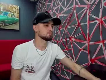 Offline jamesmyersx on Chaturbate