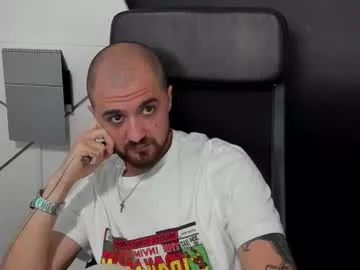 Offline jamesmyersx on Chaturbate