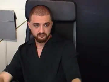 Offline jamesmyersx on Chaturbate